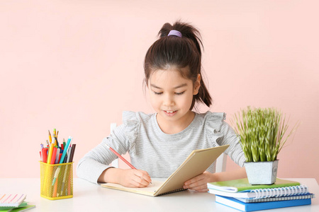 教训 准备 学校 研究 女孩 生长 可爱的 学生 粉红色