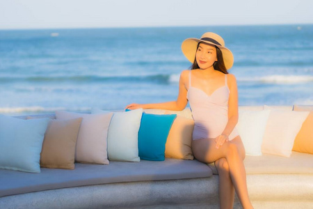 旅行 假期 女孩 帽子 比基尼 海洋 身体 放松 亚洲 肖像