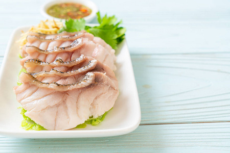 咸咸的 泰语 食物 酸的 甜的 烹饪 晚餐 盘子 蒸的 健康