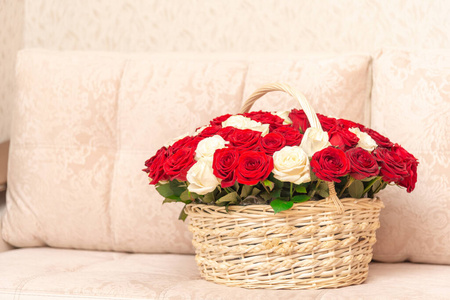 庆祝 花瓣 玫瑰 浪漫 浪漫的 激情 篮子 美丽的 约会