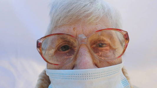 治疗 女人 流行病 年龄 保护 冠状病毒 个人 祖母 安全
