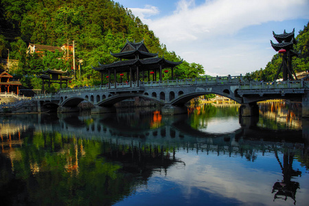 湖南 地标 建筑 凤凰 旅行者 目的地 旅行 风景 反射