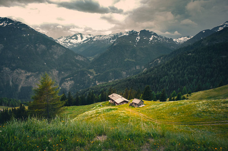 高的 远的 房子 阿尔卑斯山 奥地利 与世隔绝 房屋