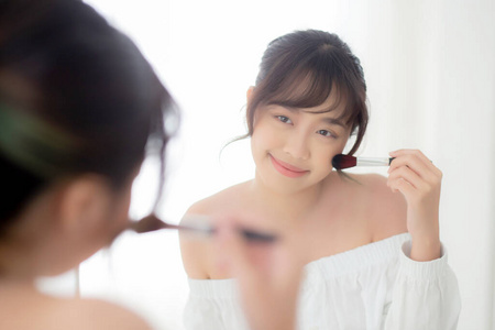 照顾 化妆 面对 面部 脸颊 美女 健康 亚洲 优雅 应用