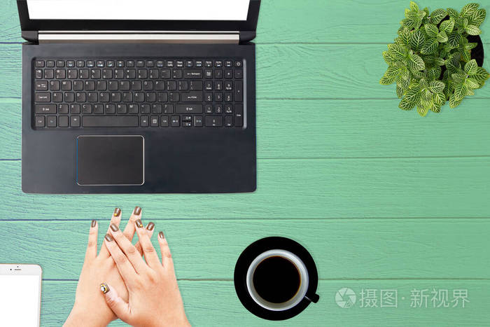 工作 咖啡 技术 空的 纸张 电话 键盘 笔记本电脑 通信