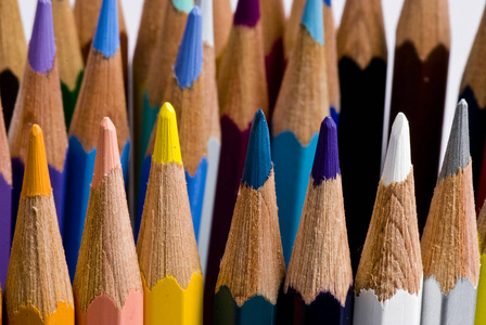 彩虹 铅笔 创造力 学校 蜡笔 颜色 木材 教育 艺术 绘画