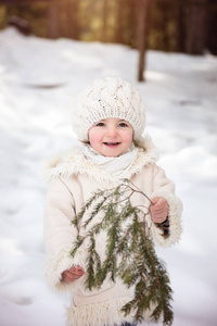 女孩 寒冷的 可爱的 宝贝 肖像 冬天 乐趣 季节 十二月