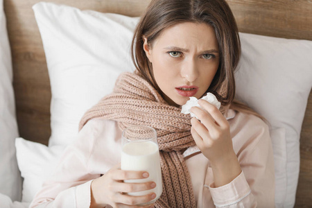 乳糖 睡衣 维生素 咳嗽 寒冷的 喉咙 巴氏杀菌 蛋白质