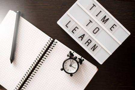 幸福一支笔图片