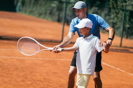 活动 运动 网球 男人 练习 闲暇 网拍 游戏 年少者 夏天