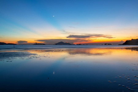 夏天 瓷器 目的地 海湾 海洋 美丽的 假期 绿松石 海岸