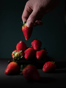 特写镜头 夏天 甜的 水果 草莓 浆果 维生素 甜点 饮食