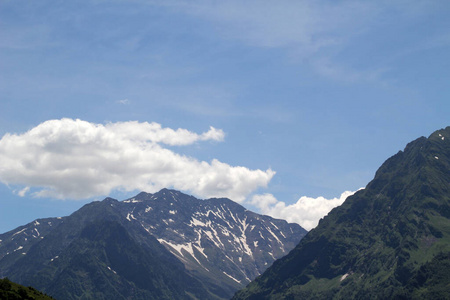 夏天 阿尔卑斯山 岩石 天空 高的 风景 旅行 美丽的 旅游业