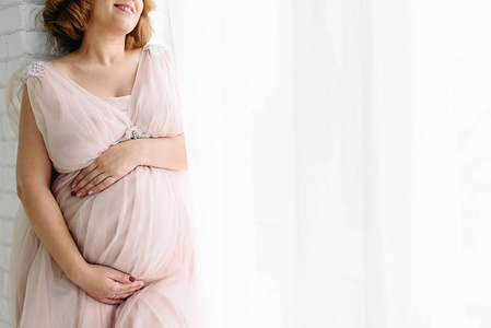 怀孕 女孩 照顾 漂亮的 健康 丈夫 幸福 分娩 期望 肚子