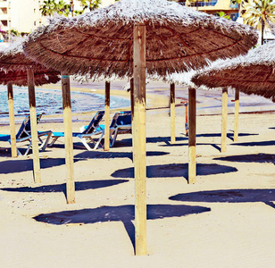 假期 欧洲 地中海 美丽的 阳光 海湾 放松 雨伞 西班牙