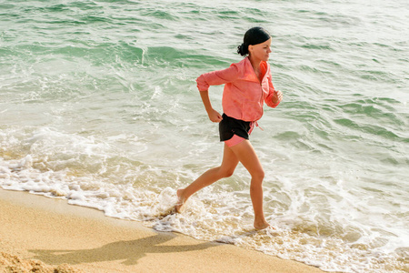 健身 适合 运行 健康 运动员 慢跑 女人 海滩 锻炼 运动