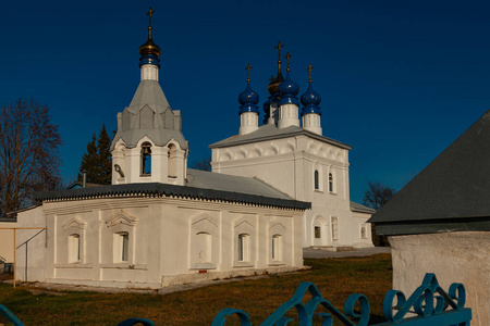 外部 正统 俄罗斯 教堂 寺庙 大教堂 建筑 欧洲 城市