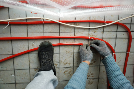 材料 安装 安装工 连接 在下面 调整 工作 系统 地板