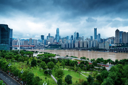 瓷器 摩天大楼 新的 城市 旅游业 办公室 河边 暮光 风景