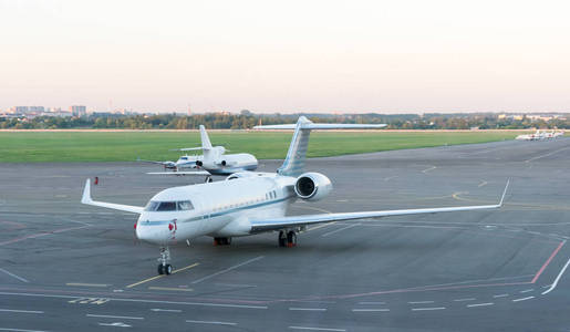 航空公司 旅行 航班 车辆 运输 喷气式飞机 飞机 商业
