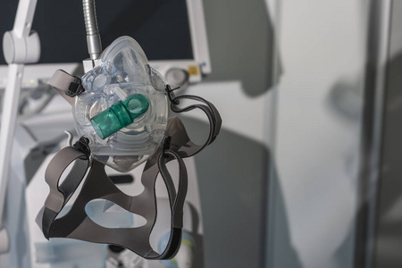冠状病毒 死亡 照顾 营救 医生 医院 护士 呼吸机 健康
