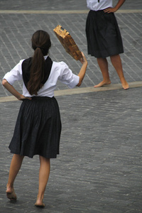 衣服 女孩 健身 民间传说 节日 女人 适合 舞者 跳舞