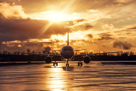 商业 车辆 旅游业 轮廓 货物 离开 空气 技术 航空 航空公司