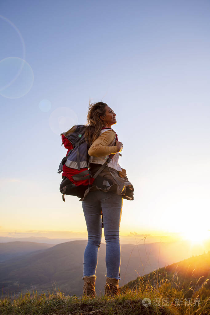 快乐少妇登山写真