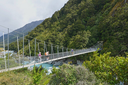 天空 森林 美丽的 小山 公园 风景 夏天 自然 旅行