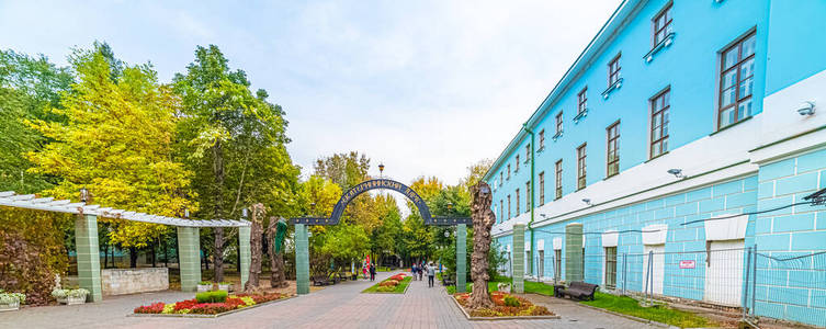 街道 苔藓 植物 建筑学 纪念碑 旅行 领域 公园 古老的