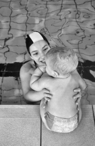 游泳 泼洒 女人 训练 起源 教学 快乐 教育 母亲 婴儿