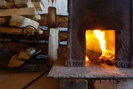 壁炉 木柴 发光 篝火 原木 木材 热的 火焰 燃烧 温暖的