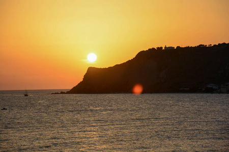 全景图 美丽的 海洋 地平线 日出 天空 自然 太阳 夏天