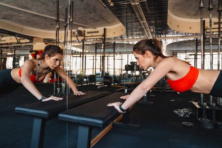 运动 武器 身体 健身房 训练 压力 女运动员 工作 锻炼