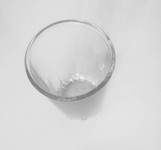 反射 餐厅 空的 餐具 液体 玻璃 透明的 特写镜头 酒吧