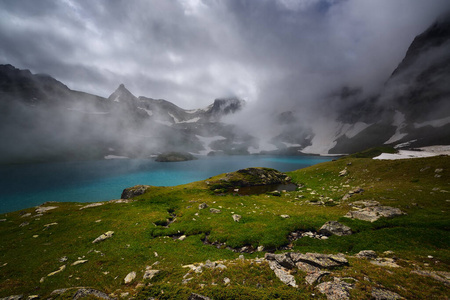 小山 天空 森林 夏天 旅行 全景图 旅游业 美女 美丽的