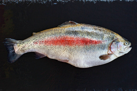 鳟鱼 抓住 市场 说谎 烹饪 海鲜 营养 木材 三文鱼 美味的