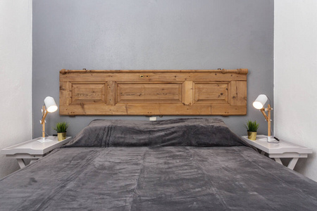 放松 木材 毯子 休息 安慰 家具 软的 桌子 枕头 床上用品
