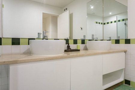 毛巾 厕所 洗脸盆 建筑学 洗澡 玻璃 建筑师 下沉 美丽的