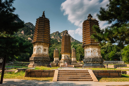 佐治亚州古都姆茨赫塔的安提奥赫教堂伦敦-大本钟和议会大厦,英国在