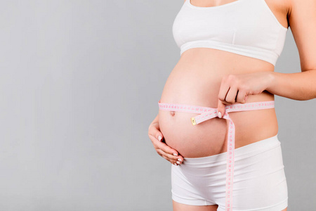 产前 生长 测量 为人父母 女人 家庭 期望 照顾 内衣