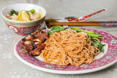 美味的 猪肉 午餐 烹饪 饺子 馄饨 瓷器 晚餐 食物 面条