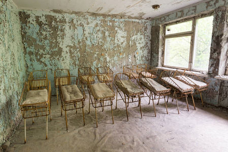 婴儿室 摇篮 房间 建筑 古老的 生态 危险 苏维埃 灾难