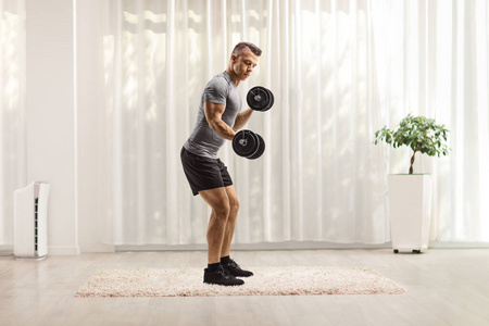 男人 健美运动员 站立 肌肉 运动 重量 健身 快乐 满的