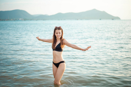 生活 身体 享受 日光浴 女人 太阳 行走 美丽的 假日