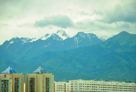 城市景观 旅行 天际线 岩石 建筑学 自然 城市 森林 全景图