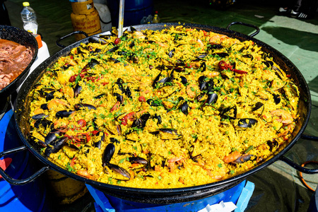 盘子 海鲜饭 贻贝 海鲜 食物 大米 营养 颜色 烹饪 西班牙语