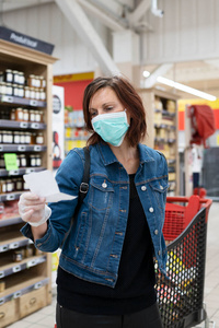 健康 保护 市场 照顾 白种人 面具 零售业 呼吸系统 女人