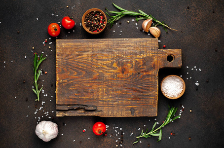西红柿 迷迭香 厨房 产品 烹饪 大蒜 烹调 古老的 书桌