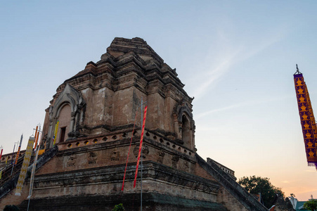 雕像 古老的 地标 瓦特 寺庙 琅琅 佛教 泰语 旅行 佛陀